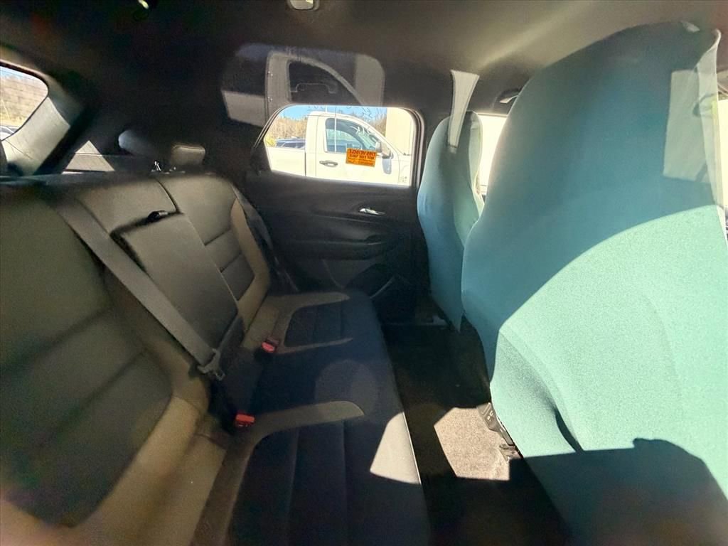 Used 2021 Chevrolet TrailBlazer ACTIV w/ Technology Package image 14