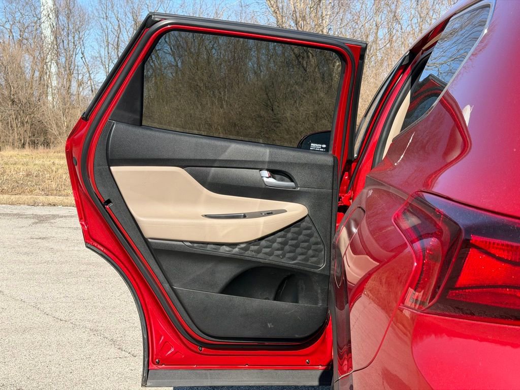 Used 2019 Hyundai Santa Fe SE AWD/4WD image 20