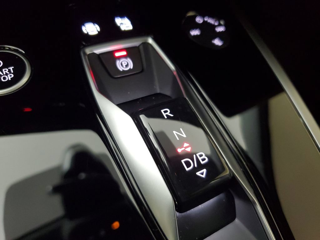 Certified 2023 Audi Q4 e-tron Premium Plus RWD image 31