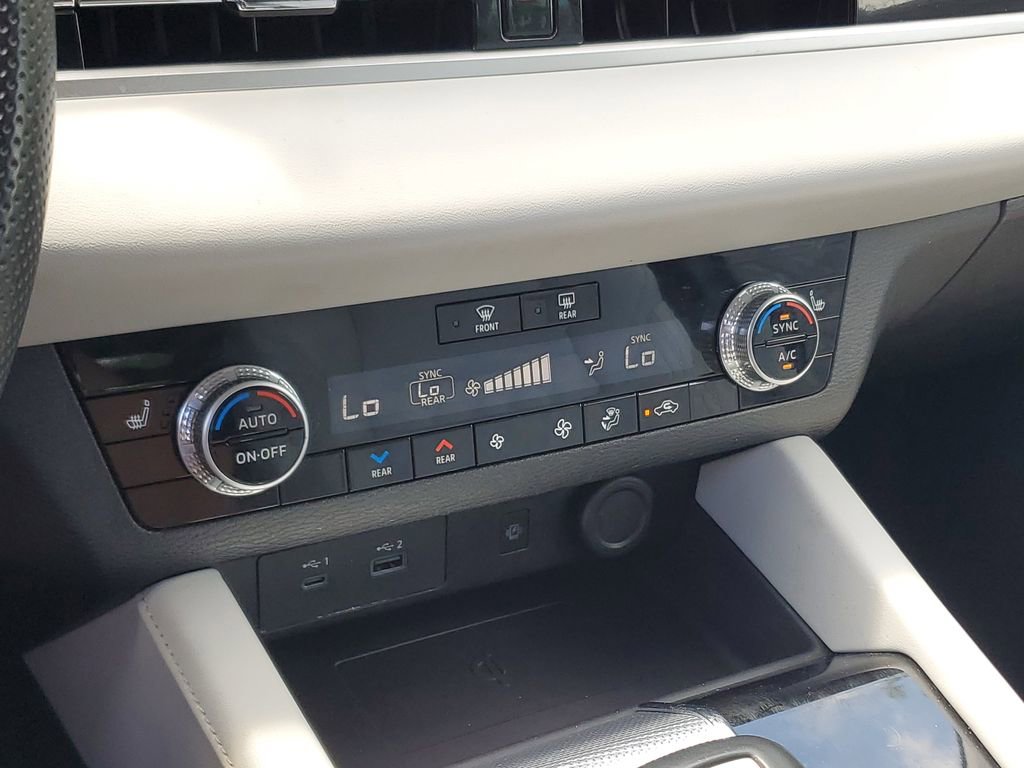 Used 2022 Mitsubishi Outlander SEL image 29