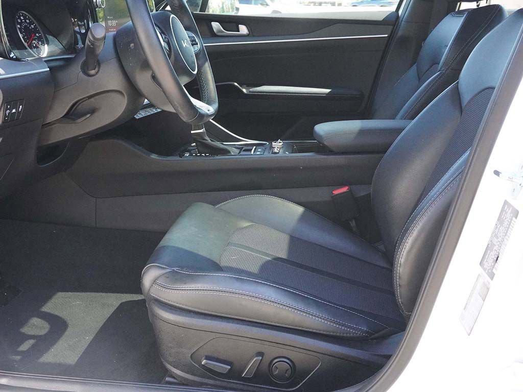 Used 2024 Kia K5 GT-Line AWD/4WD image 26