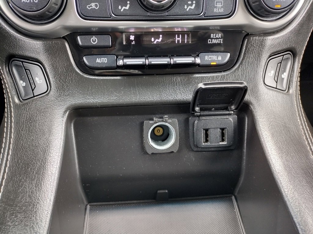 Used 2019 Chevrolet Suburban LT image 25