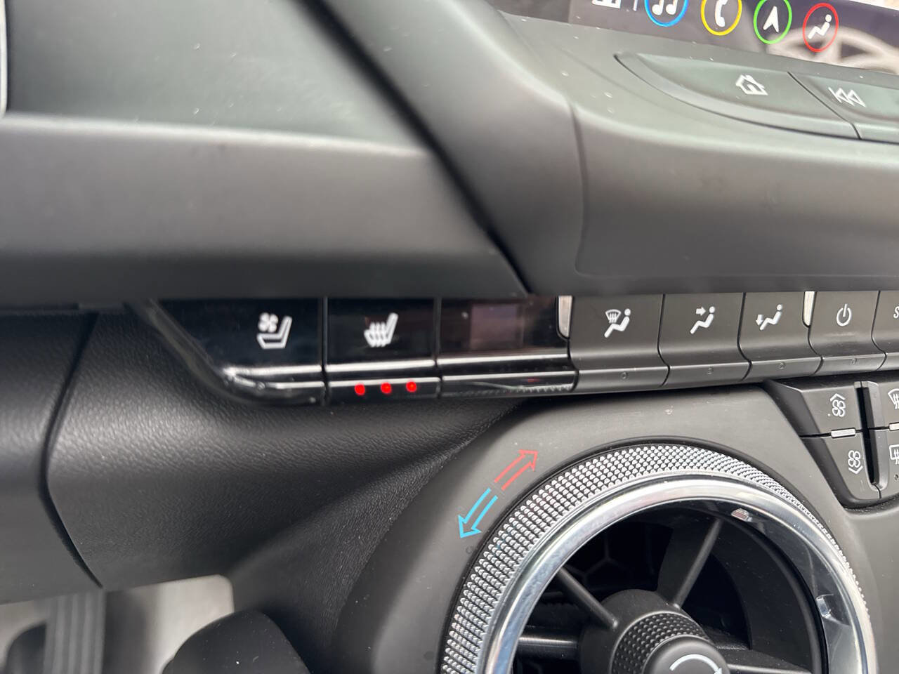 Used 2020 Chevrolet Camaro SS image 20