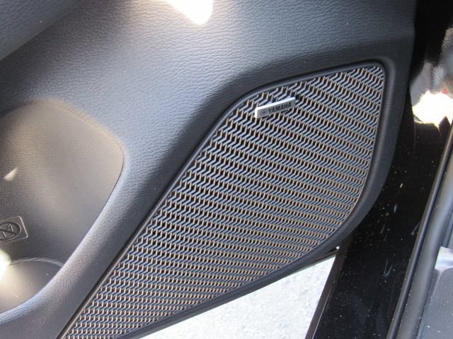 New 2026 Mitsubishi Outlander ES FWD image 21