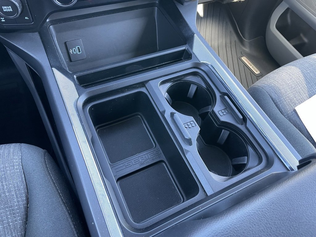 Used 2024 Ford F250 XLT w/ Black Appearance Package image 13