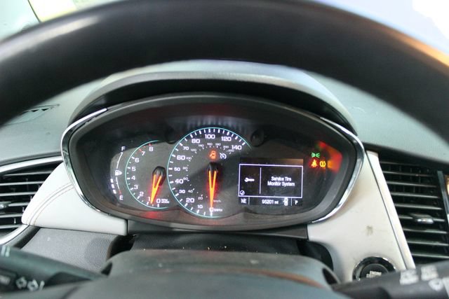 Used 2017 Chevrolet Trax LT w/ Sun & Sound Package FWD image 17