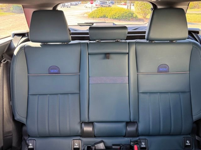 Used 2025 MINI Cooper Countryman S w/ Comfort Package Max image 24