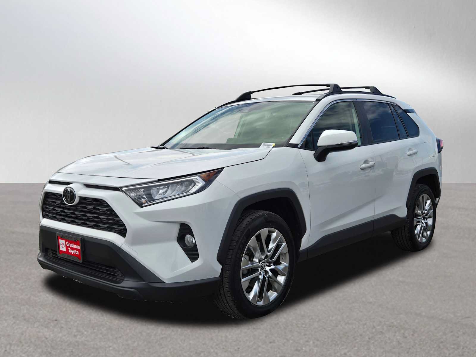 Used 2020 Toyota RAV4 XLE Premium AWD/4WD image 9