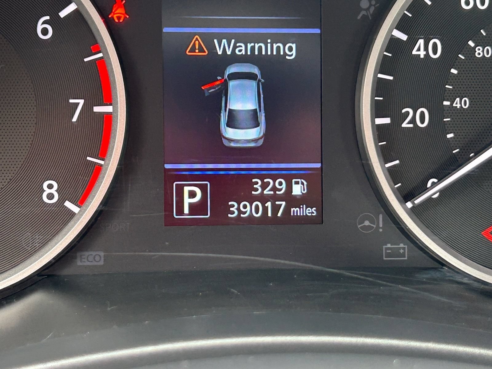 Used 2024 Nissan Sentra S FWD image 28