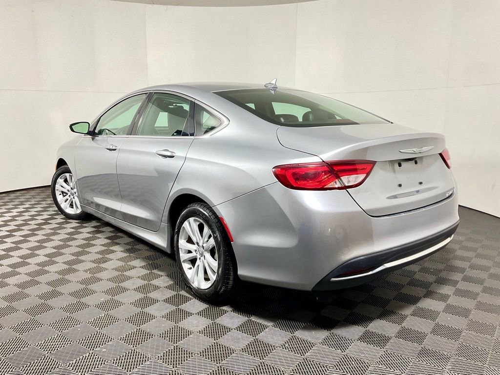 Used 2017 Chrysler 200 Limited Platinum FWD image 12