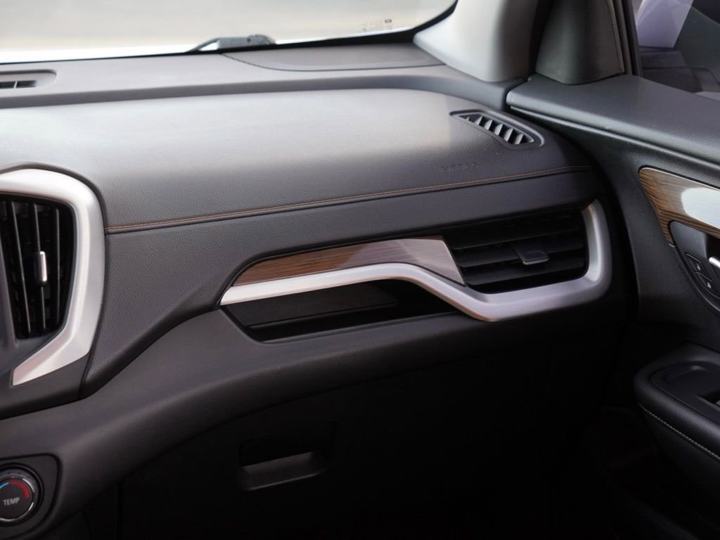 Used 2020 GMC Terrain SLE image 27