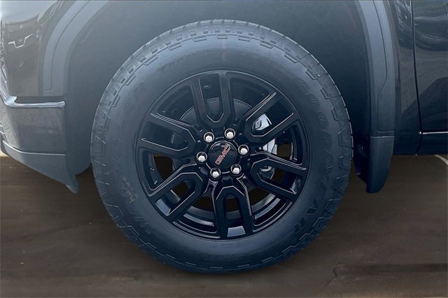 New 2026 GMC Sierra 1500 Pro w/ Graphite Edition image 13