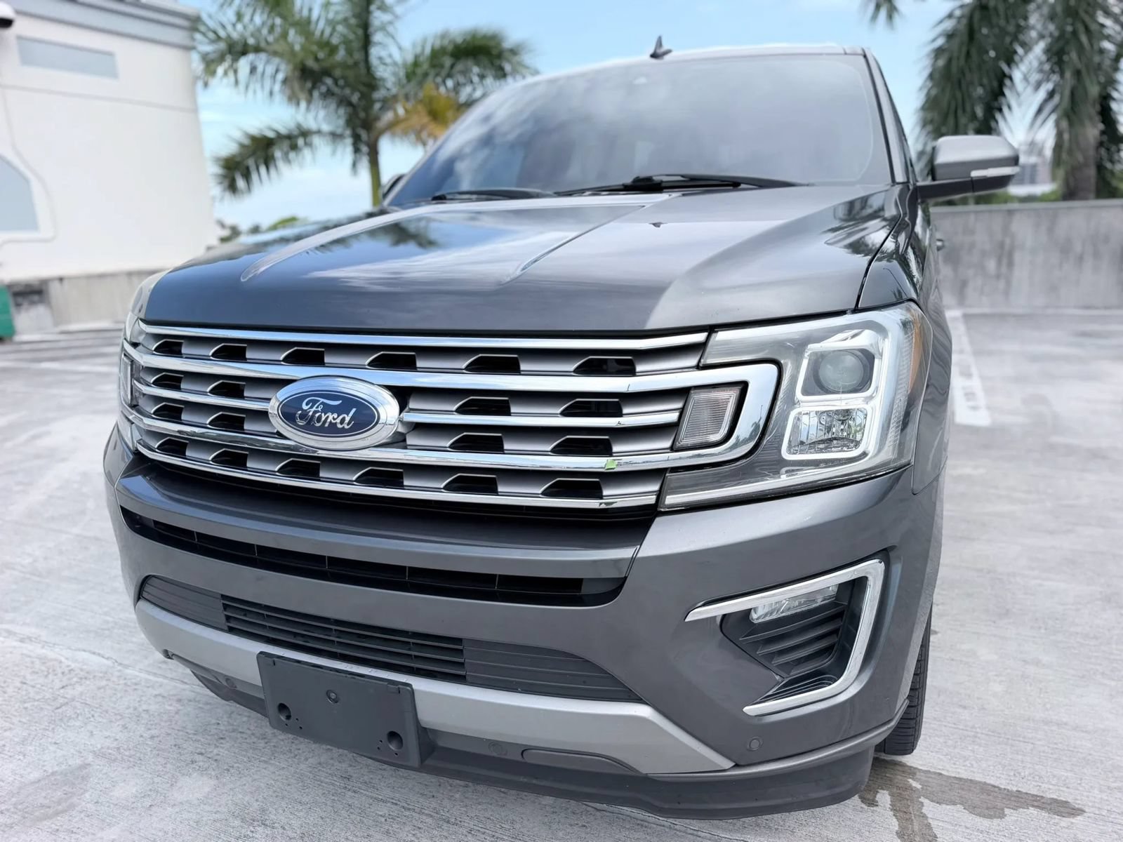Used 2020 Ford Expedition Max Limited RWD image 15