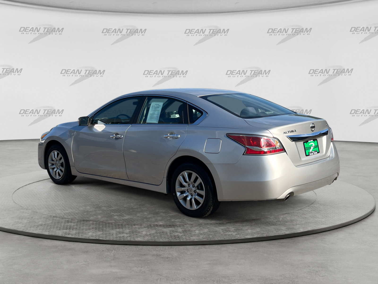 Used 2015 Nissan Altima 2.5 S w/ Power Driver Seat Package FWD image 6