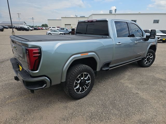 Used 2024 GMC Sierra 2500 Denali Ultimate AWD/4WD image 5