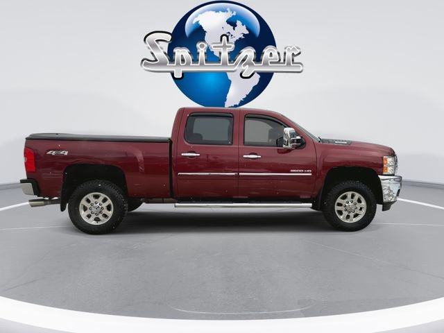 Used 2014 Chevrolet Silverado 3500 LT w/ Custom Sport Truck Package image 10