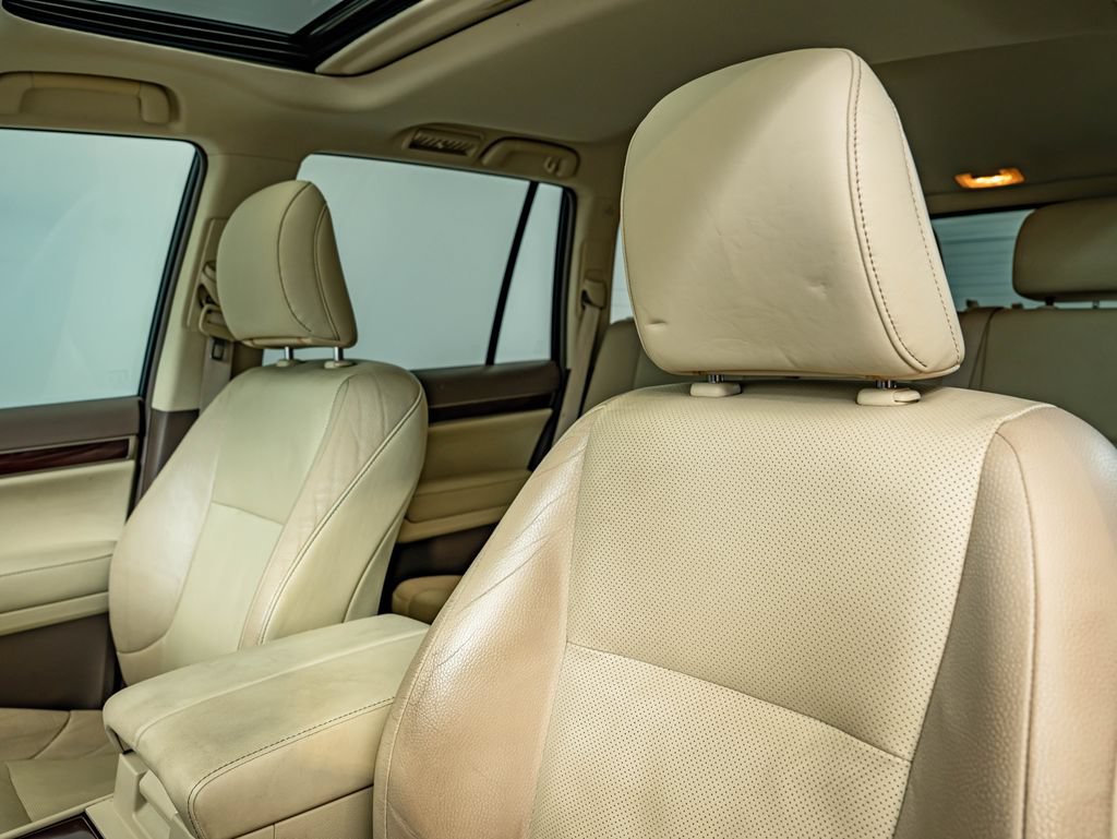 Used 2016 Lexus GX 460 w/ Premium Package AWD/4WD image 33