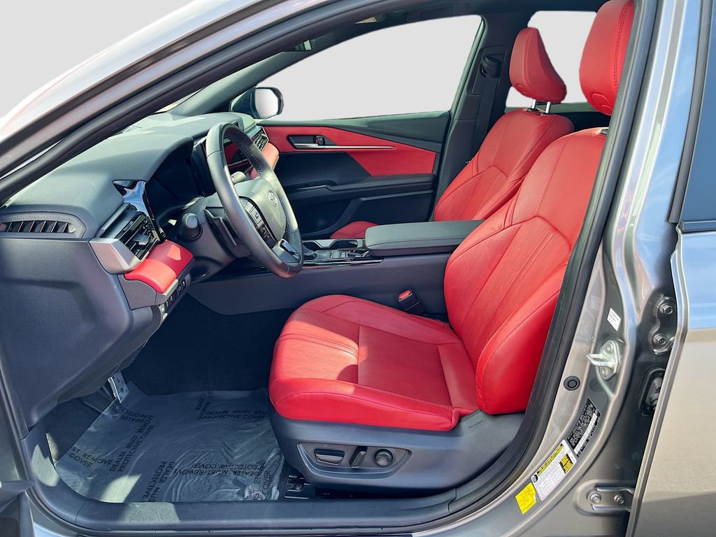 Used 2025 Toyota Camry XSE image 22