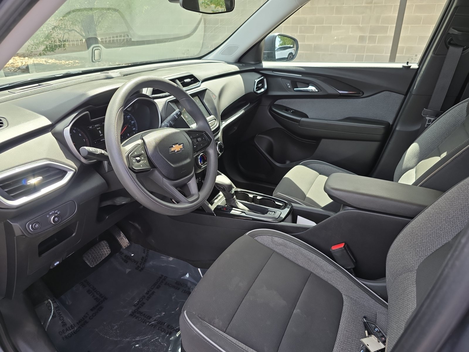 Used 2021 Chevrolet TrailBlazer LS FWD image 15
