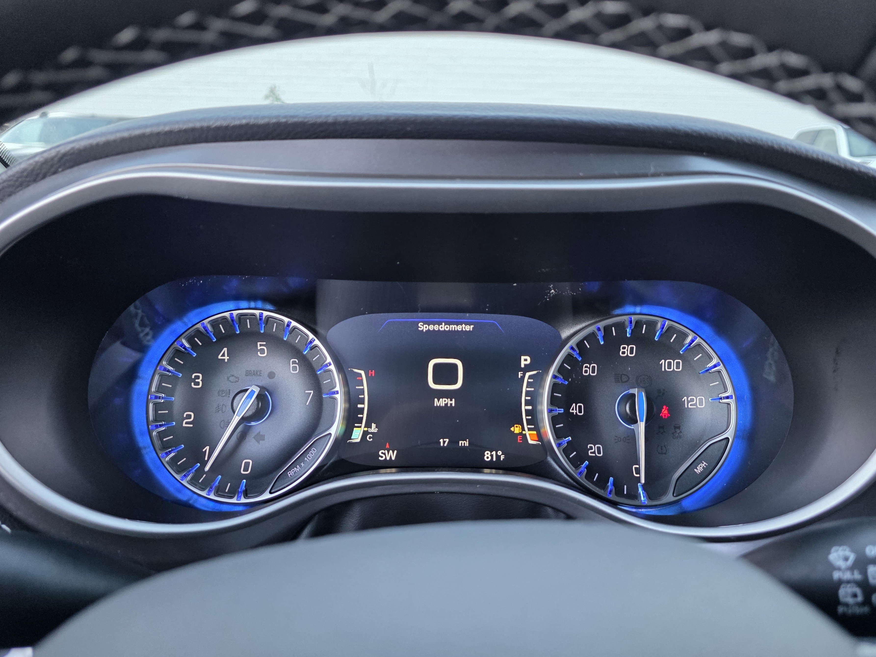 New 2026 Chrysler Pacifica Select image 11