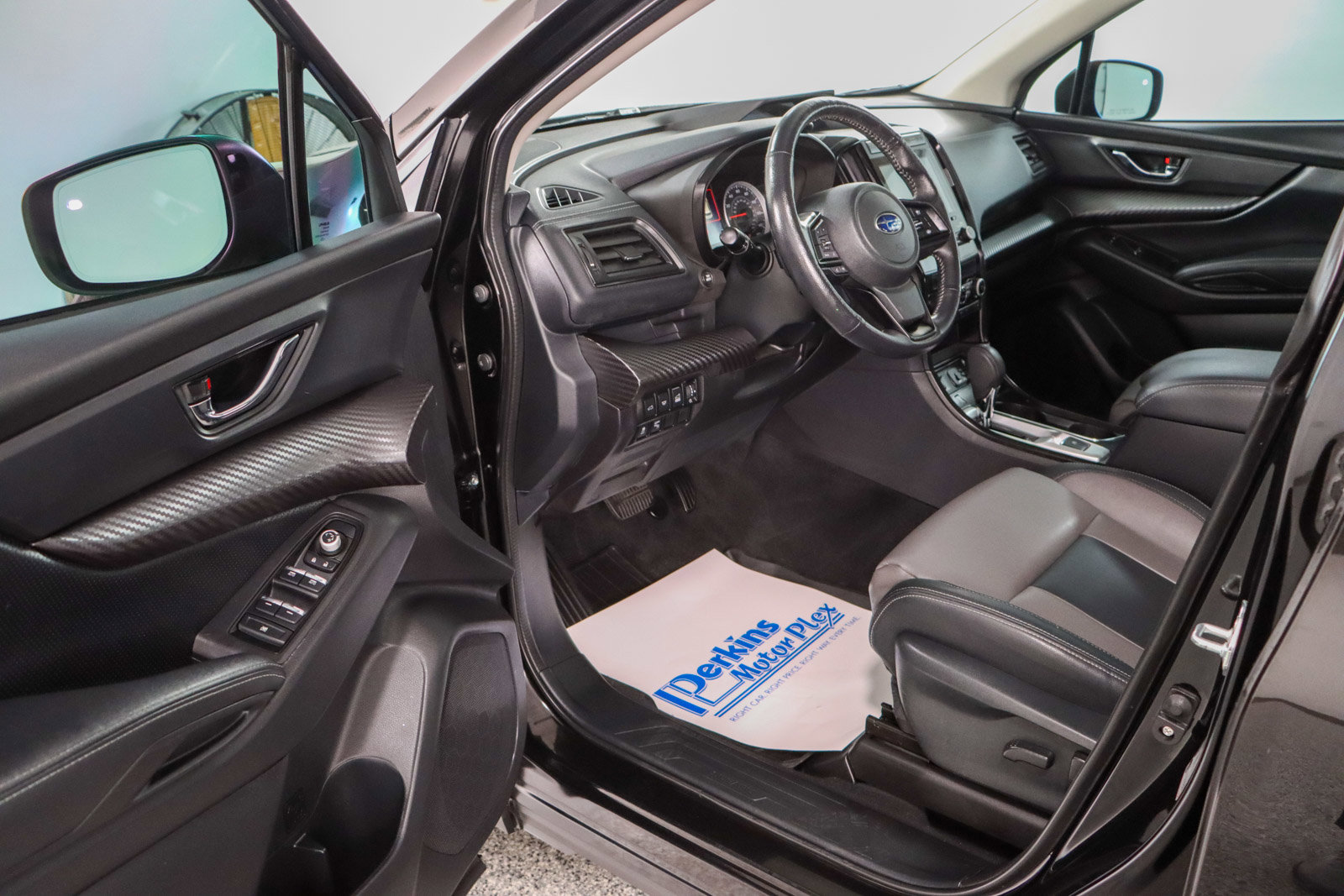 Used 2022 Subaru Ascent Onyx Edition image 3