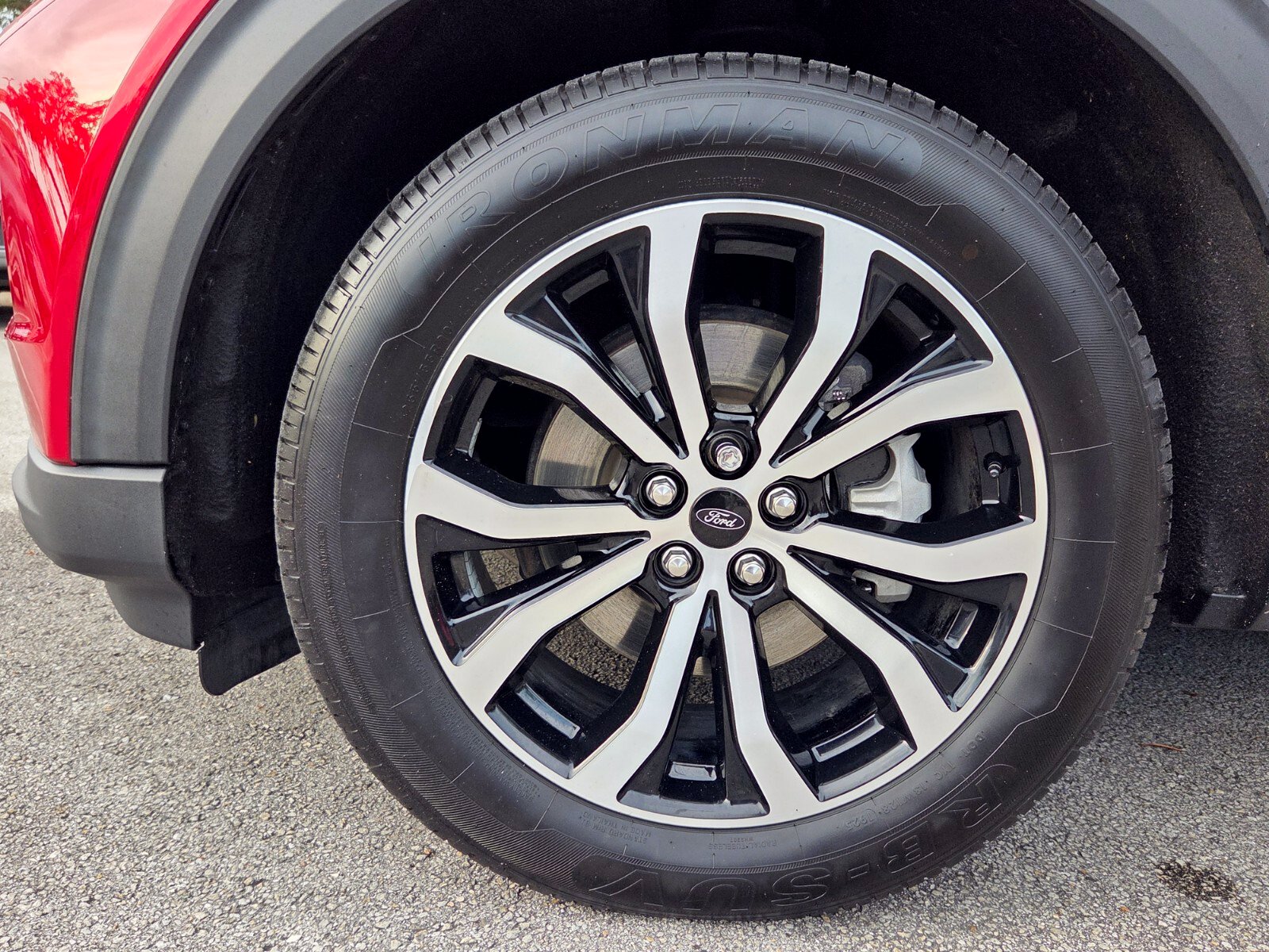 Used 2023 Ford Explorer ST-Line w/ Class IV Trailer Tow Package RWD image 11