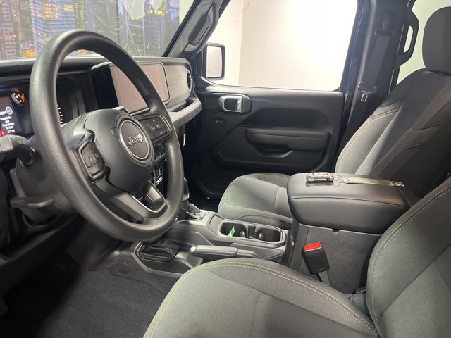 New 2025 Jeep Gladiator Sport image 10