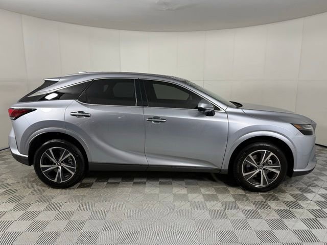Used 2025 Lexus RX 350 Premium w/ Accessory Package image 9