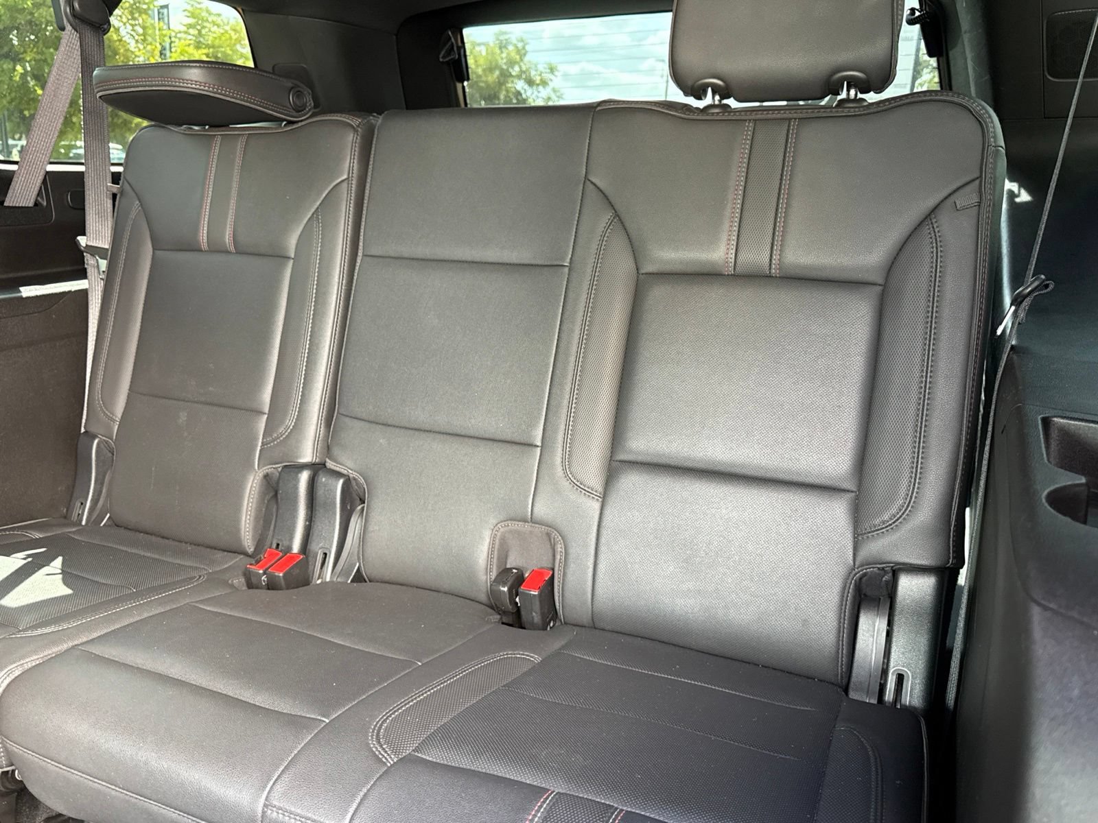 Used 2021 Chevrolet Suburban RST w/ Luxury Package AWD/4WD image 46