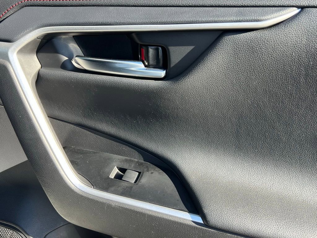 Used 2021 Toyota RAV4 TRD Off-Road w/ TRD Off-Road Weather Package image 22