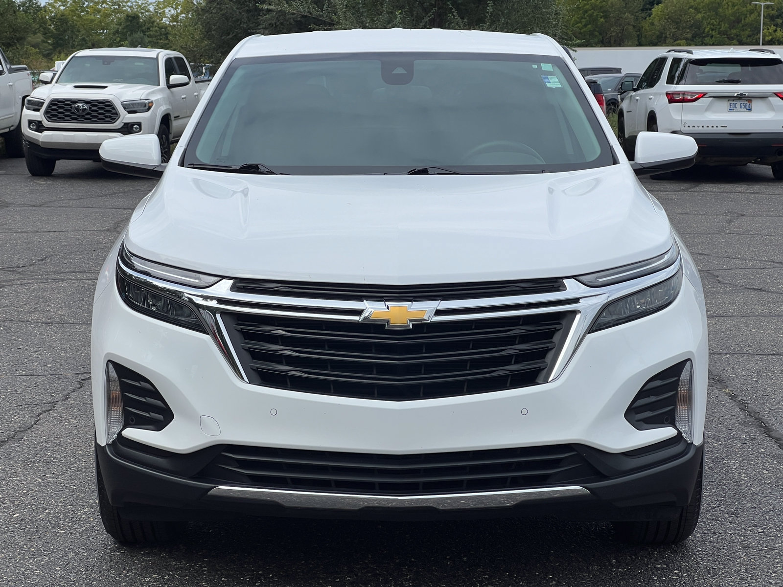 Used 2024 Chevrolet Equinox LT FWD image 38