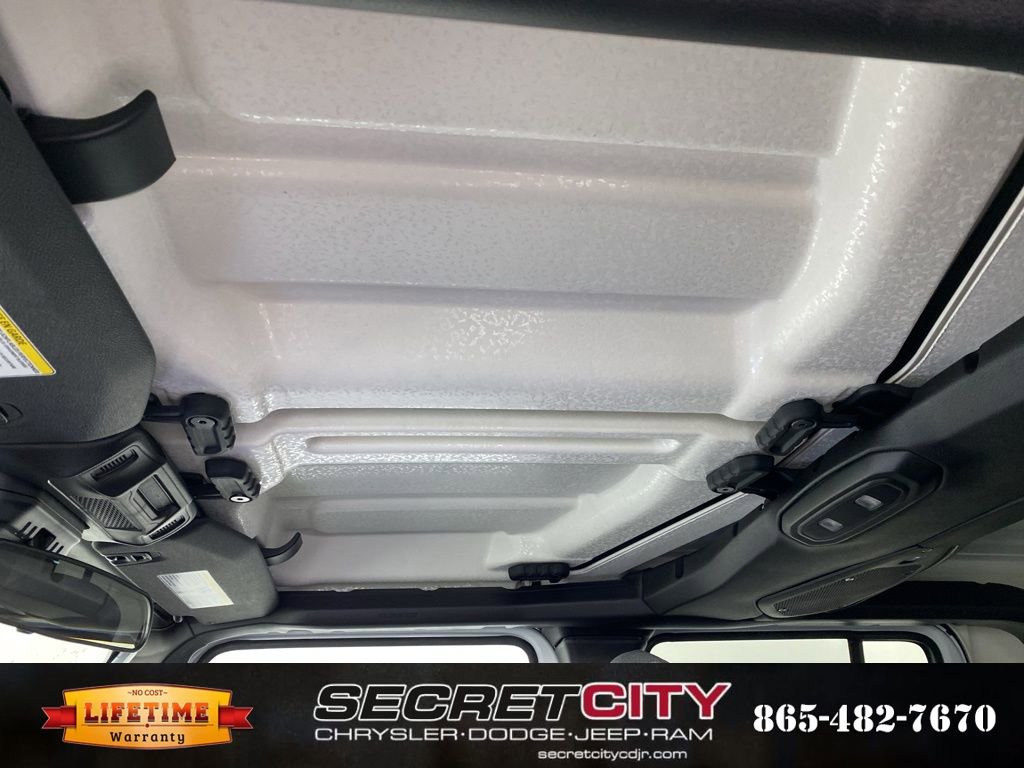 New 2025 Jeep Gladiator Sport image 26