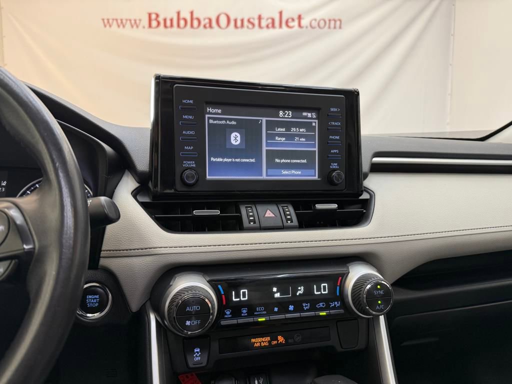 Used 2019 Toyota RAV4 XLE Premium image 30