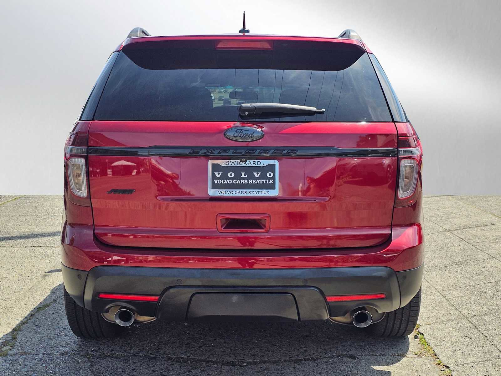 Used 2015 Ford Explorer Sport AWD/4WD image 4