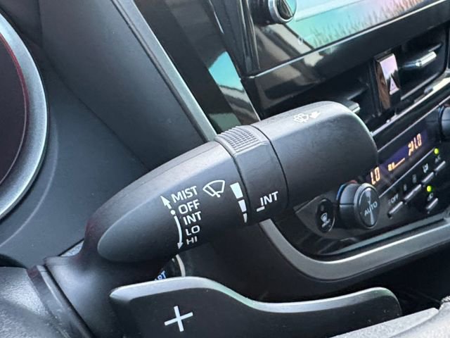 Used 2021 Toyota Camry XSE FWD image 12