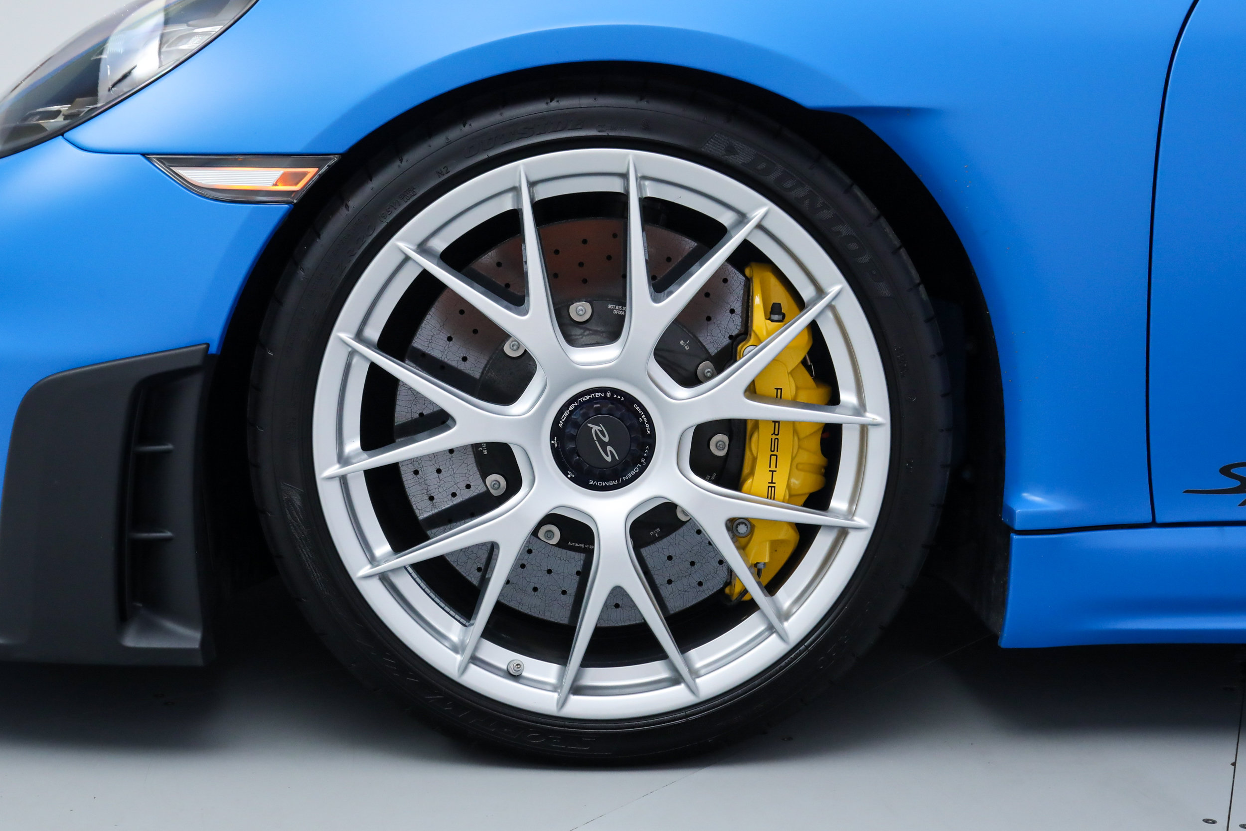 Used 2024 Porsche 718 Boxster Spyder RS RWD image 42