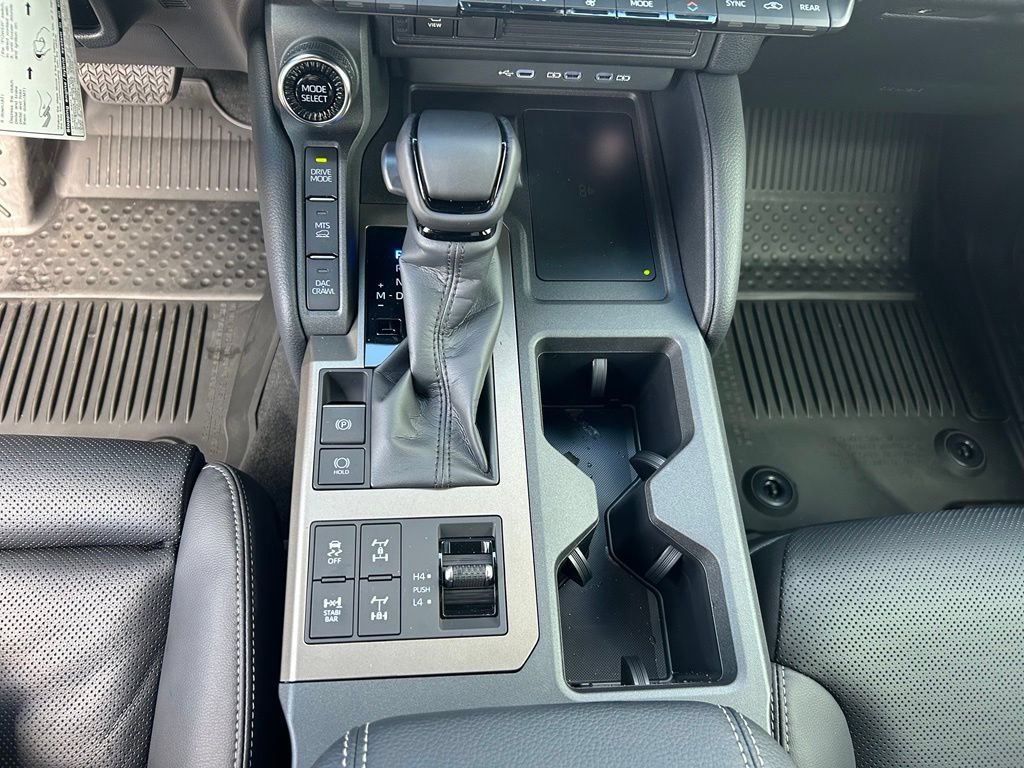 Used 2027 Toyota Land Cruiser w/ Premium Package AWD/4WD image 18