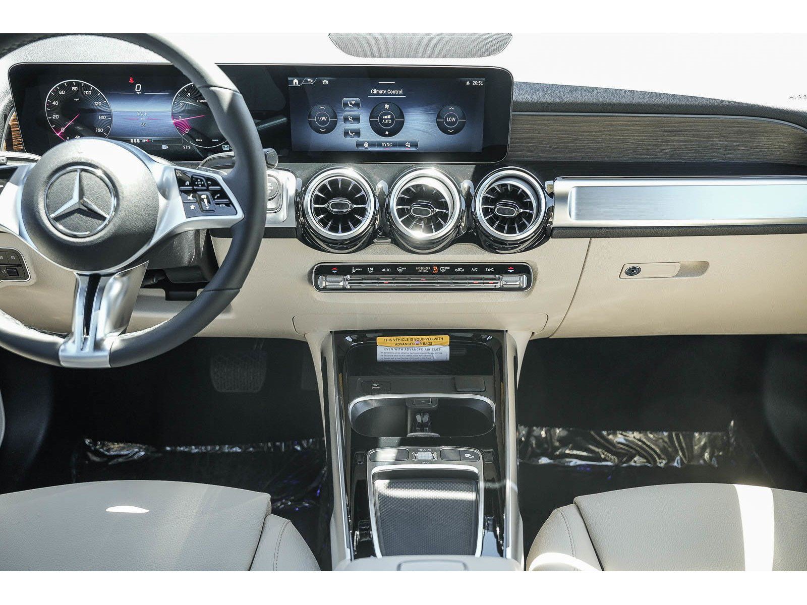 New 2026 Mercedes-Benz GLB 250 4MATIC image 13