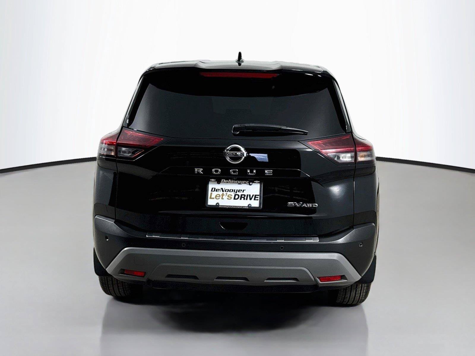 Used 2021 Nissan Rogue SV AWD/4WD image 11