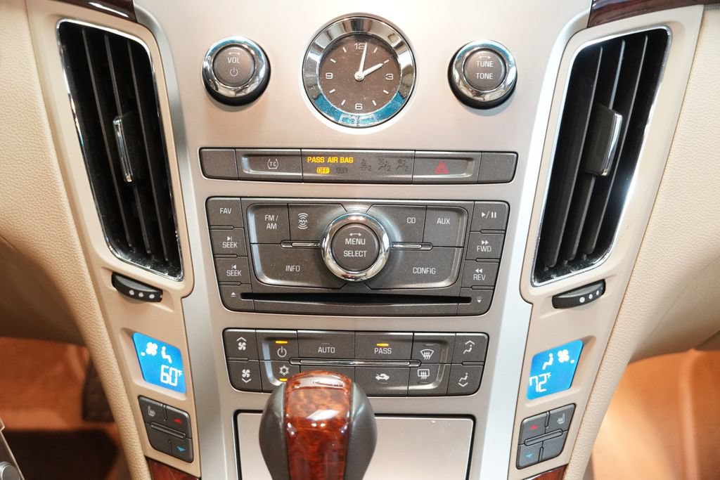 Used 2011 Cadillac CTS Luxury AWD/4WD image 18
