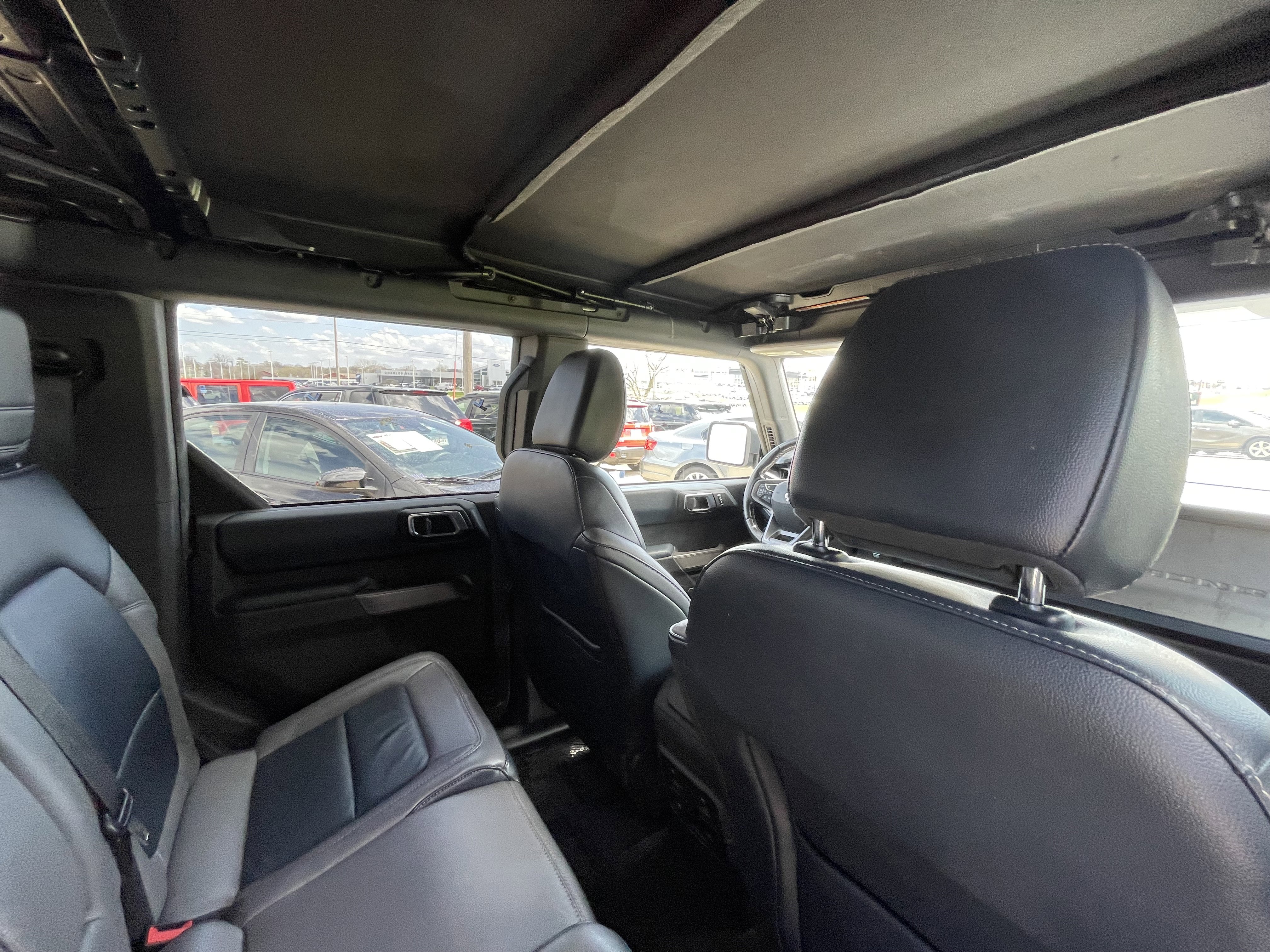 Used 2022 Ford Bronco Outer Banks image 12