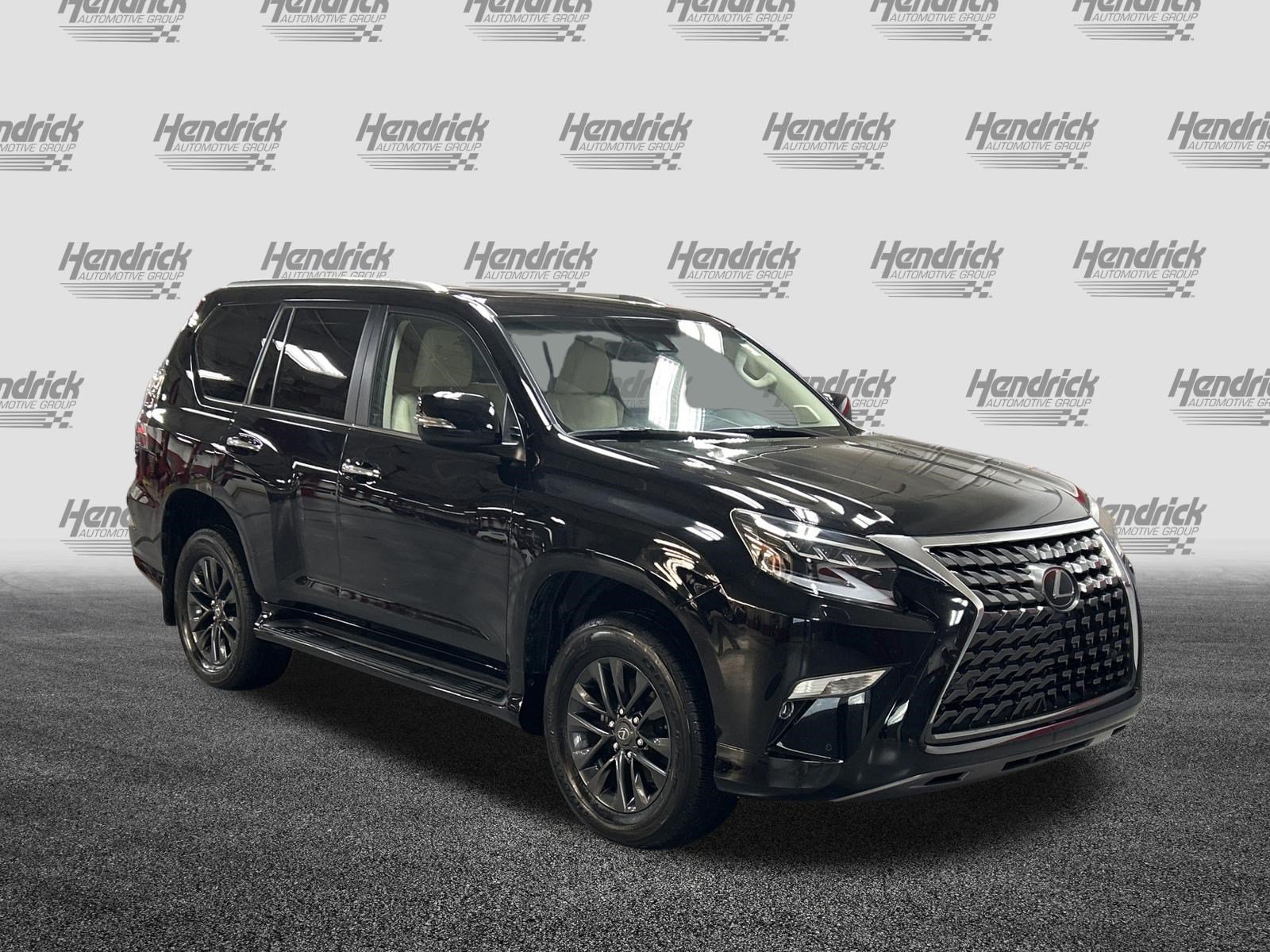 Used 2023 Lexus GX 460 Premium w/ Premium Package AWD/4WD image 2
