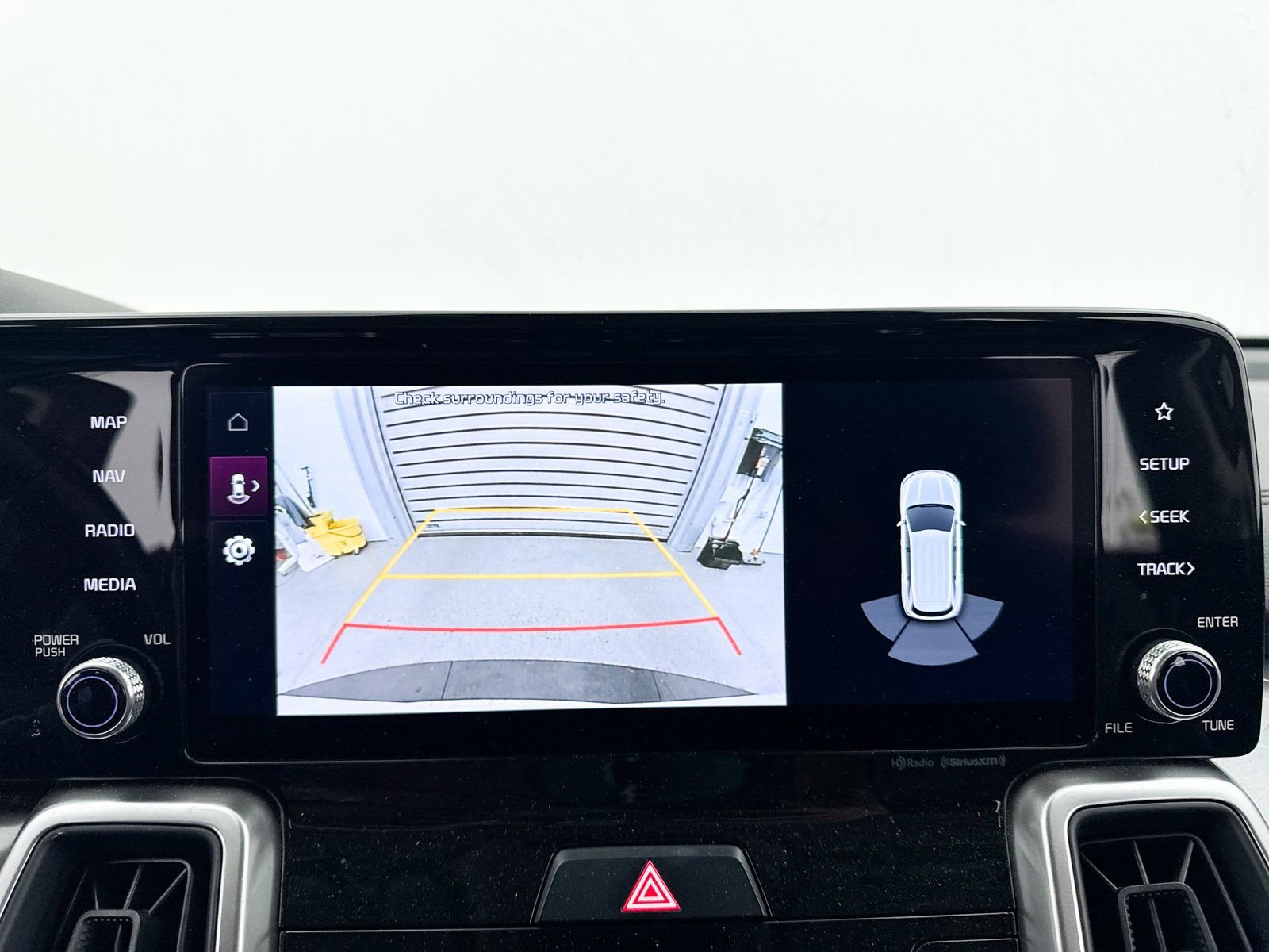 Used 2022 Kia Sorento S w/ Panoramic Sunroof Package image 24