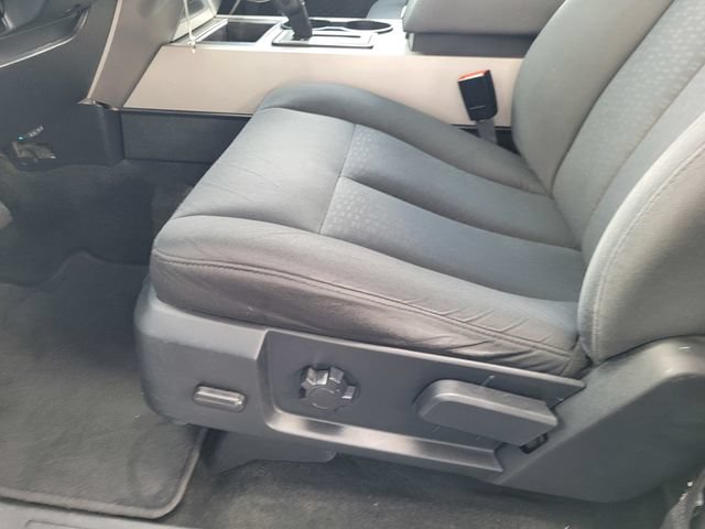 Used 2017 Ford Expedition XLT AWD/4WD image 16