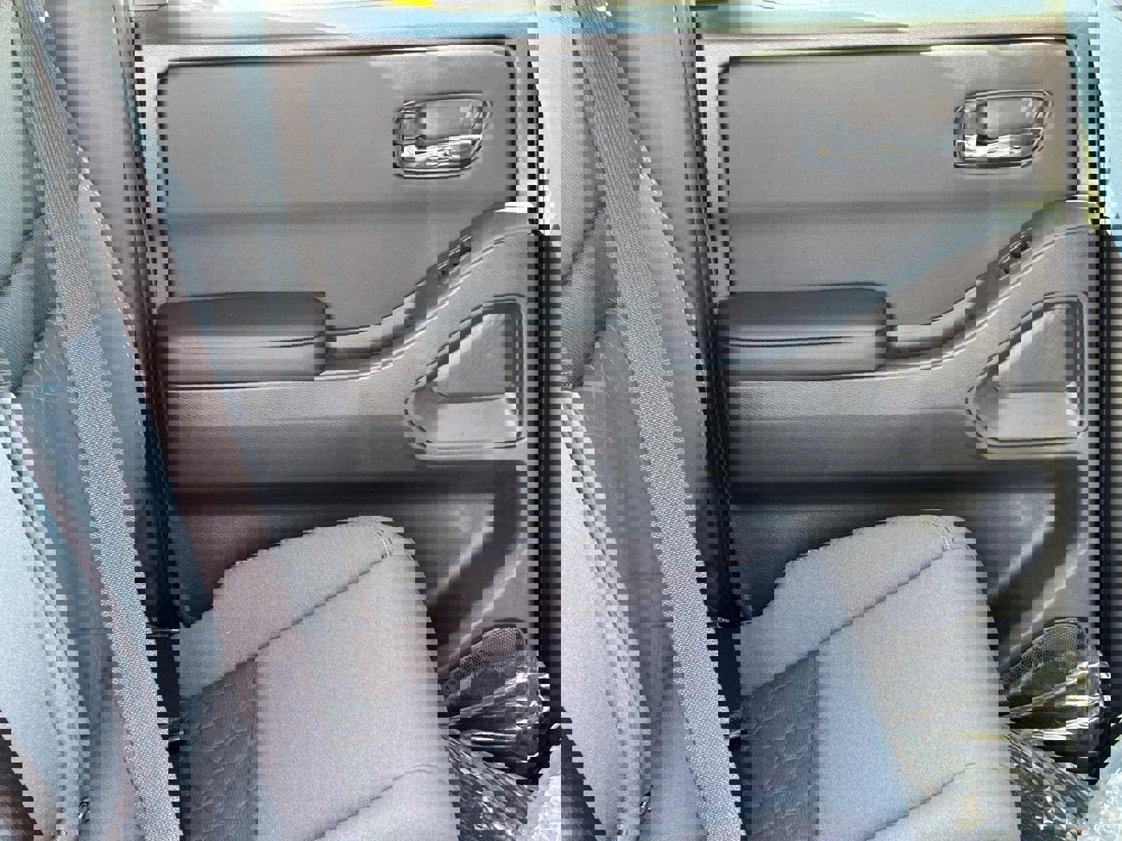 New 2026 Nissan Frontier SV image 13