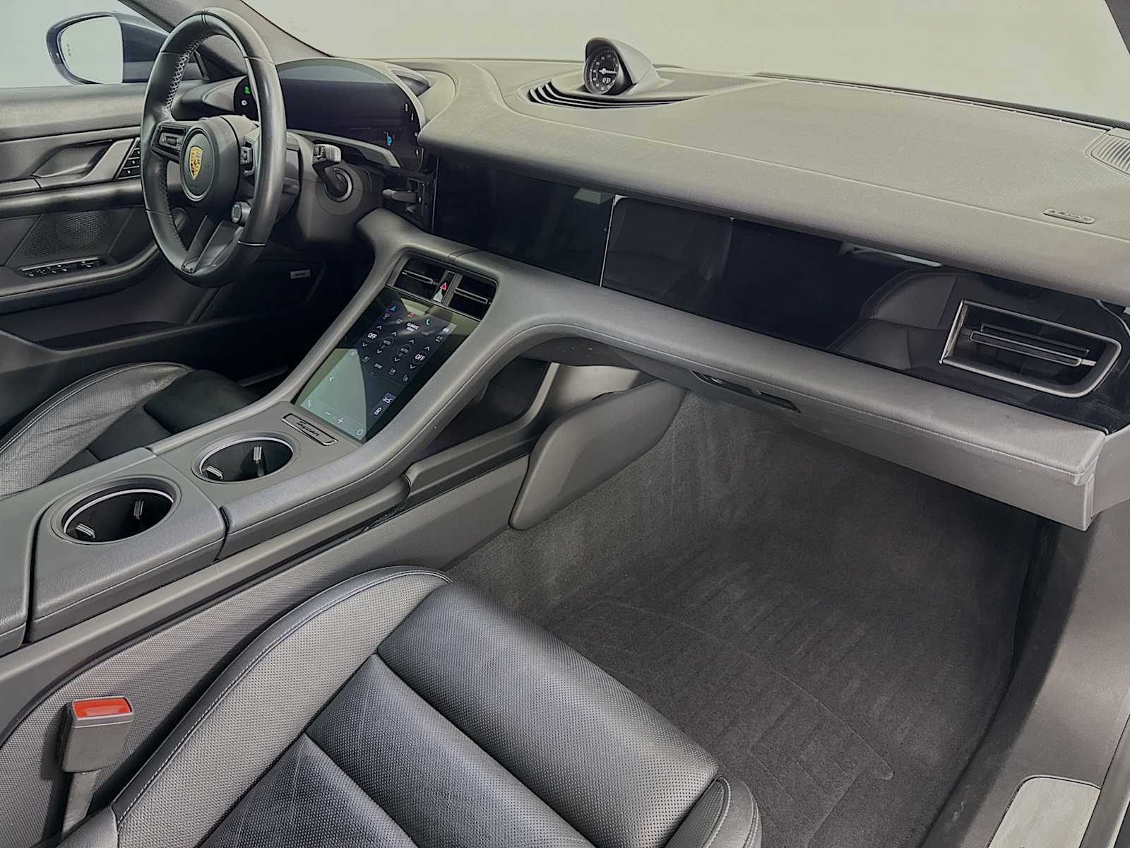 Certified 2021 Porsche Taycan 4S AWD/4WD image 28