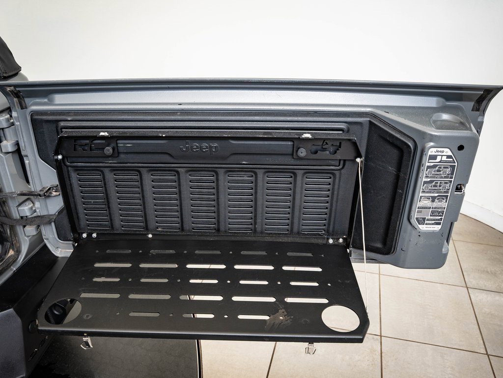 Used 2021 Jeep Wrangler Sport S image 20