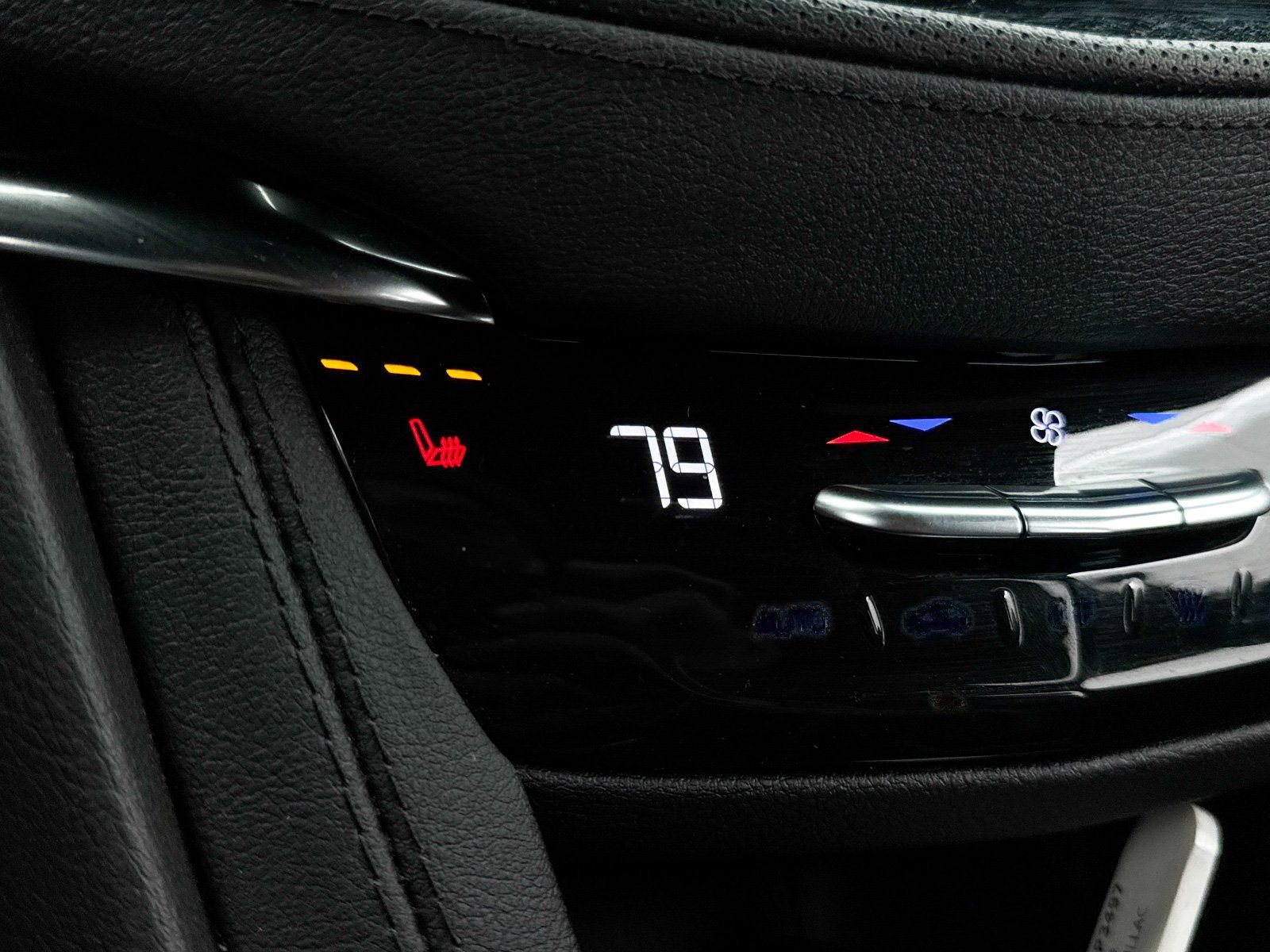 Used 2023 Cadillac XT5 Premium Luxury image 25