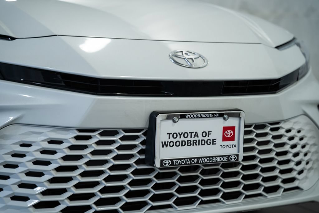 Used 2026 Toyota Camry XSE FWD image 10