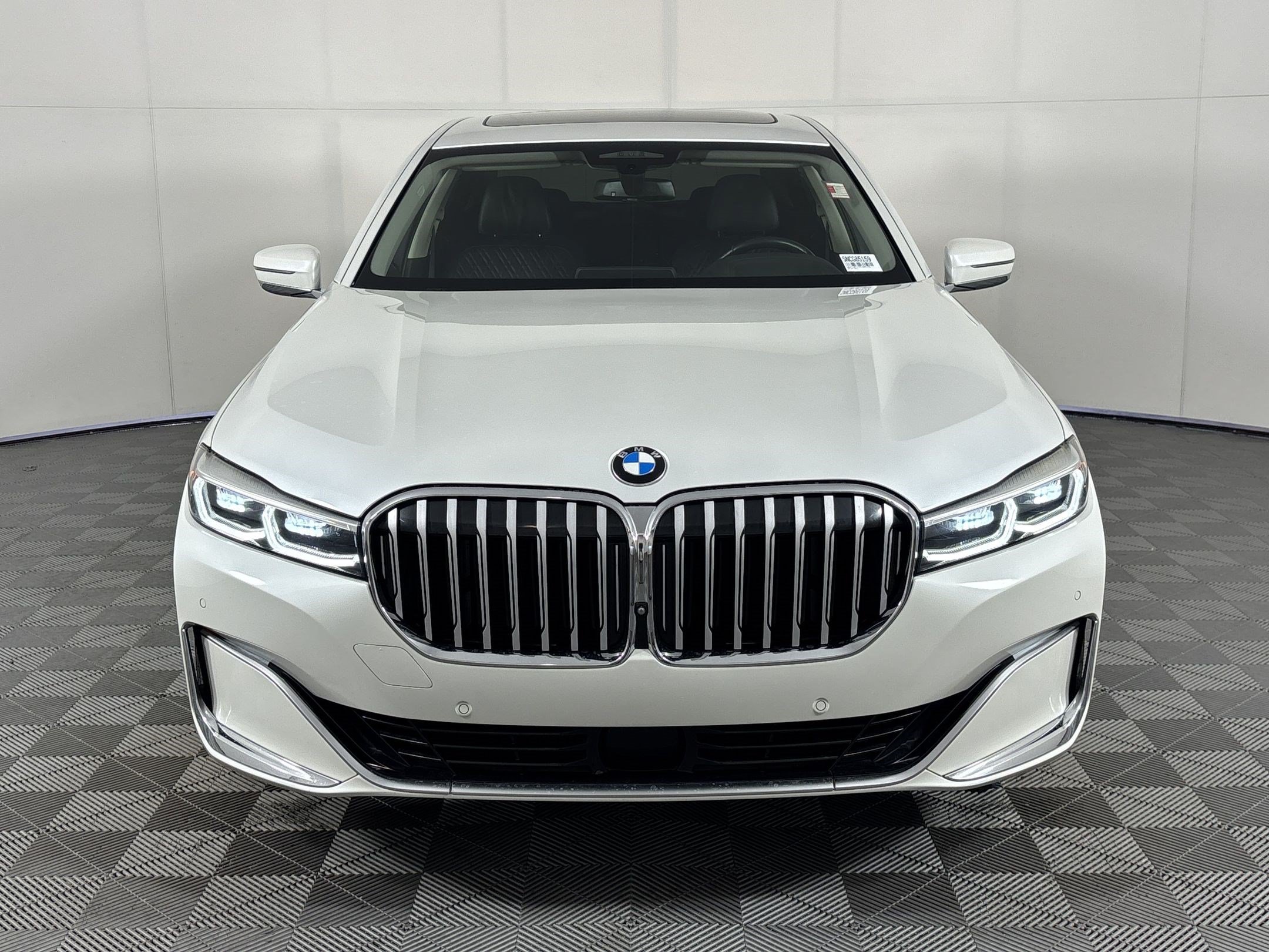 Used 2022 BMW 750Li xDrive AWD/4WD image 6